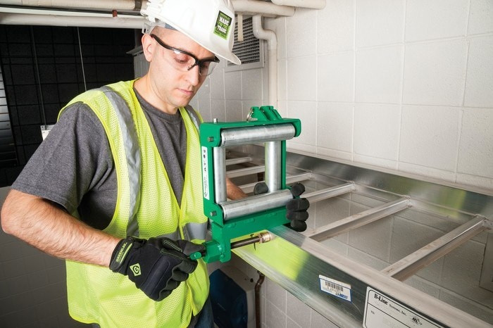 GREENLEE Medium Duty Cable Roller