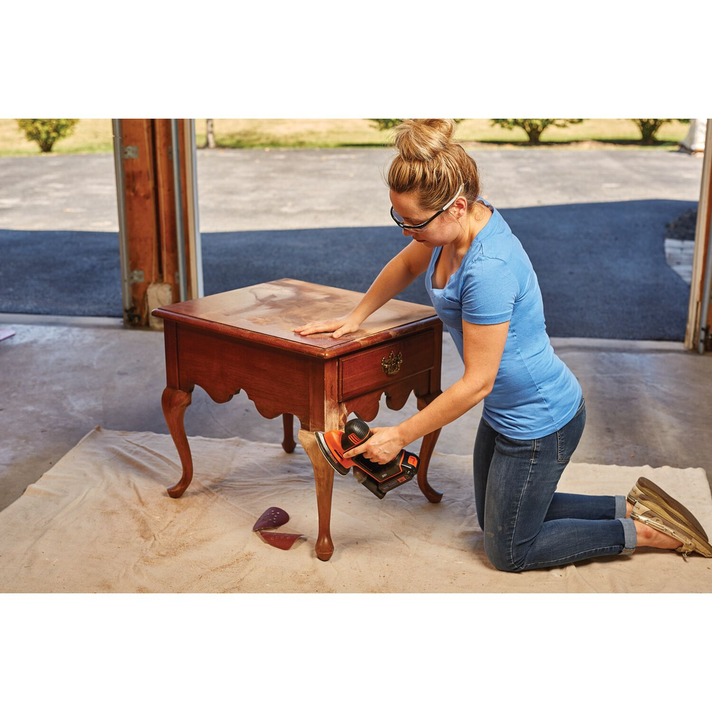 BLACK+DECKER 20 CORDLESS MOUSE SANDER W/BATTERY