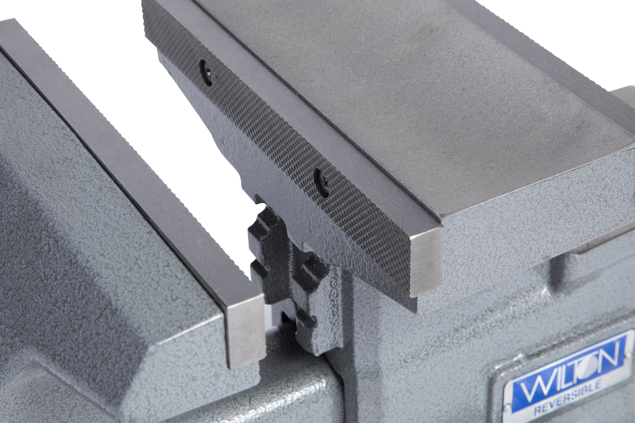 WILTON 4800R, Reversible Vise 8" Jaw with Swivel Base