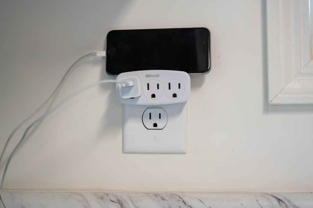 Woods WALL TAP, 3 OUTLET GROUNDED 12/BX