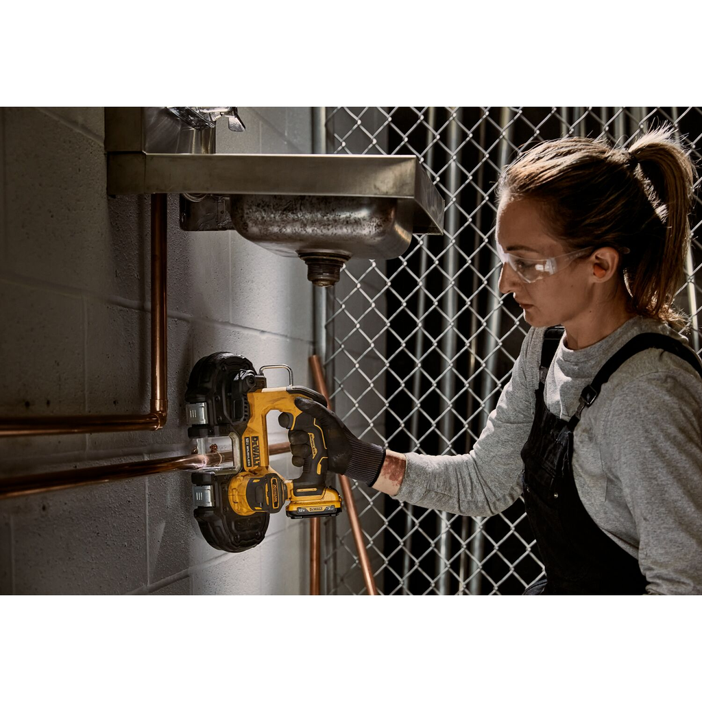 12V MAX SUB COMPACT BAND SAW