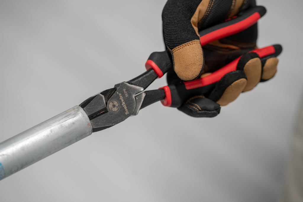 SOUTHWIRE SCP9, 9 IN SIDE CUT PLIERS-NEW GRIP
