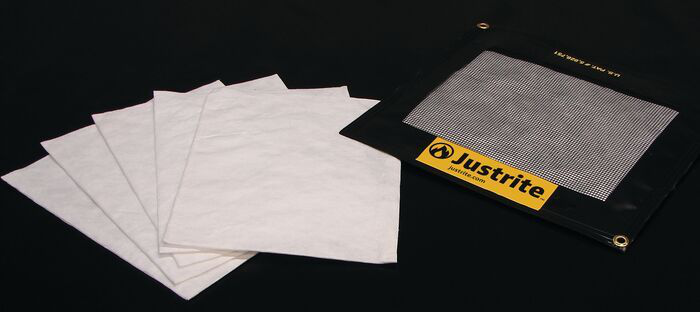 21"W x 23"L, 1.25 Gallon Spill Capacity, Drip Pad, With 5-Pack Sorbents - 28458