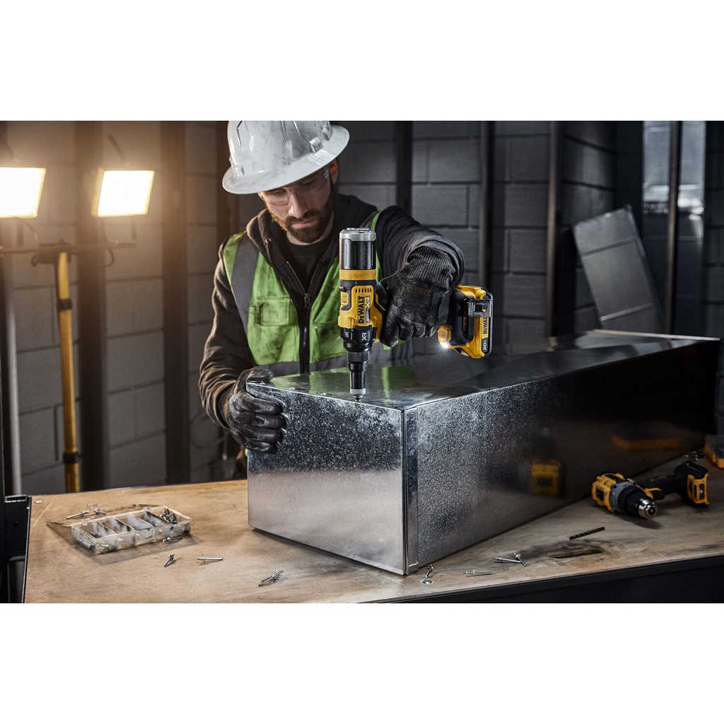 20V MAX 3/16 RIVET TOOL 2.0AH KIT