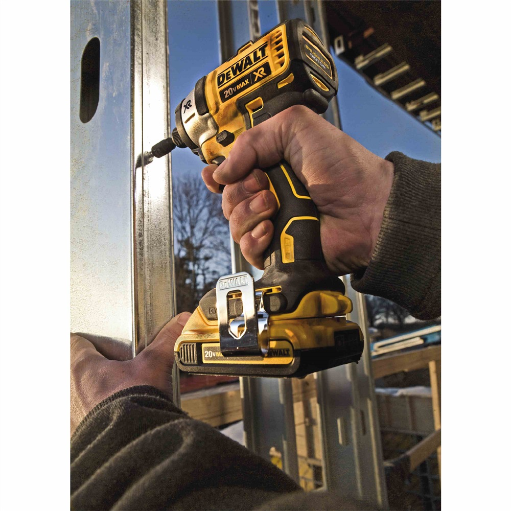 DeWALT 20V MAX* XR Li-Ion Brushless 1/4" Impact Driver Kit 1/EA