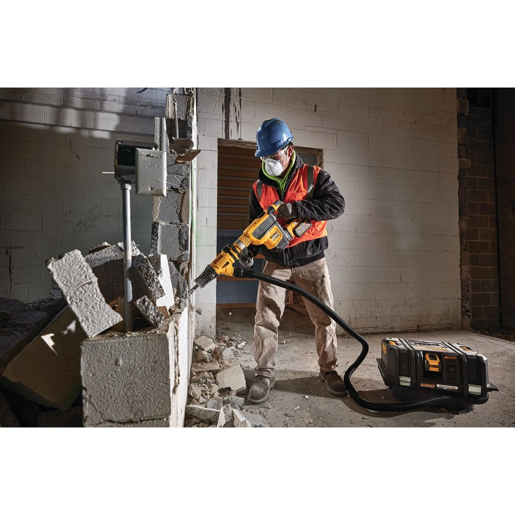 Dewalt FLEXVOLT(R) 60V MAX* Dust Extractor Kit