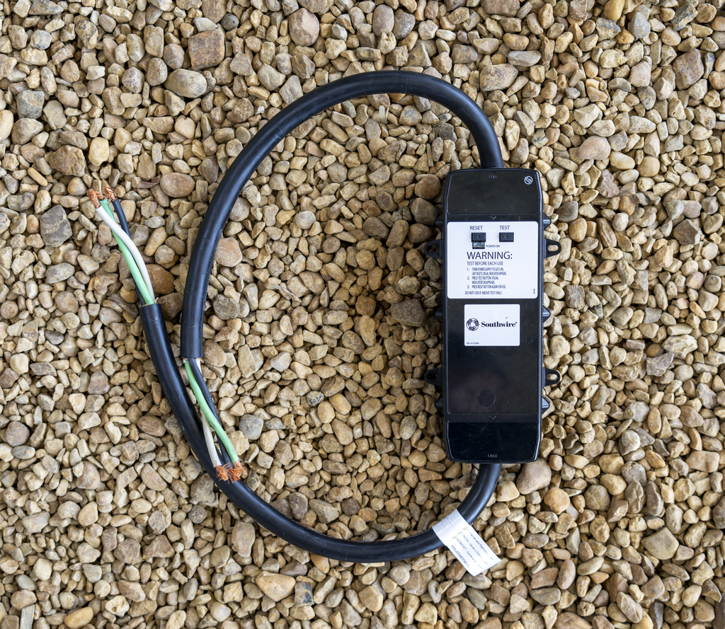 Southwire HD PRO 6mA SINGLE PHASE 240V 40A INLINE #8 3C 1/EA