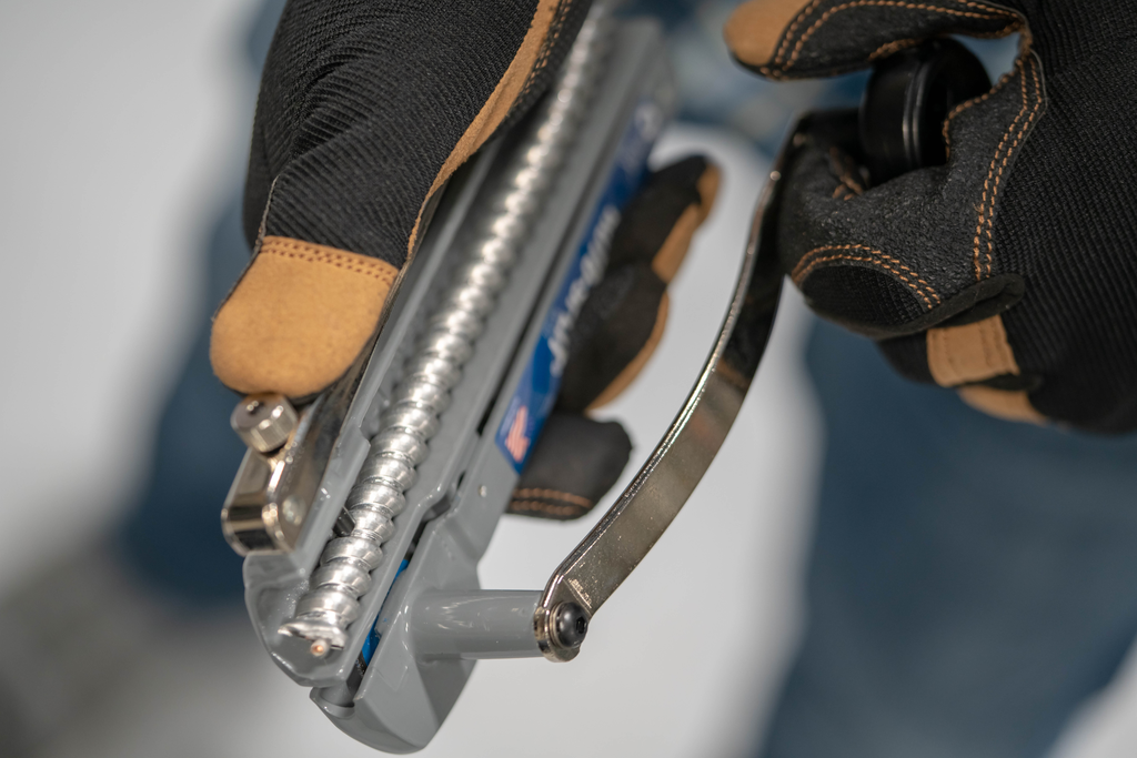 Southwire CUTTER, ROTARY W/ LEVER BX MC CTECH