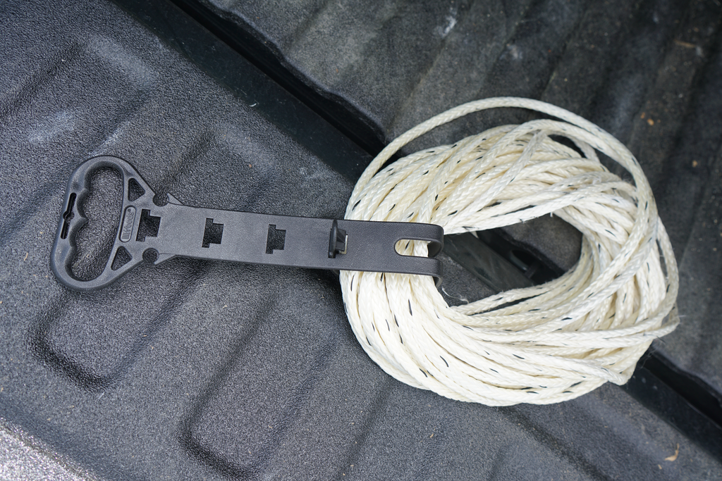 Woods CORD, MANAGEMENT WITH CARRY STRAP 6/BX