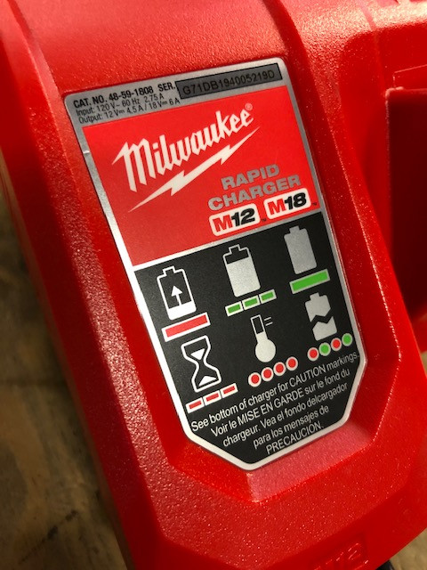 Milwaukee M18 & M12 RAPID CHARGER