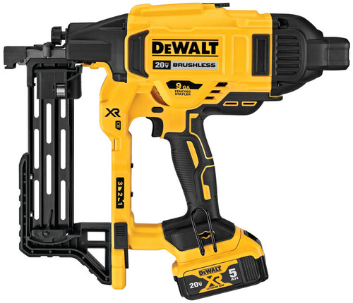 DEWALT 20V MAX* XR 9 GA Cordless Fencing Stapler Kit