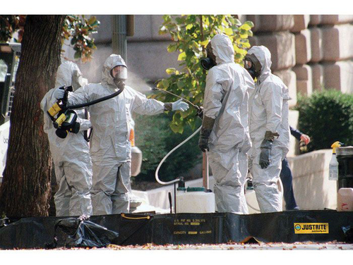 6' x 16' x 8", 478 Gallon Spill Capacity, 3-Zone Decontamination Spill Containment Berm, QuickBerm® - 28572