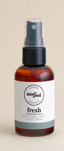 Modern Podiatrist FRESH Antimicrobial Foot Spray – Deodorizing Peppermint Formula