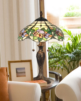 Dale Tiffany Chicago Tiffany Table Lamp