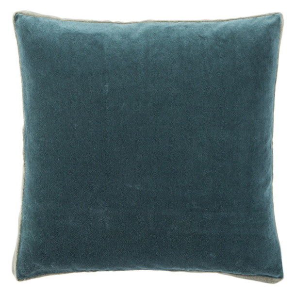 Jaipur Living Bryn EMS02 Solid Teal Pillows