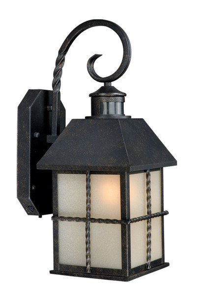 Savannah Dualux® 7" Outdoor Wall LightT0026