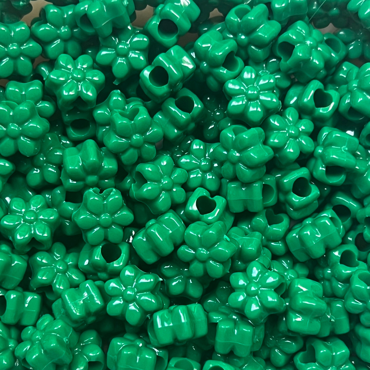 Flower Pony Bead Green Opaque