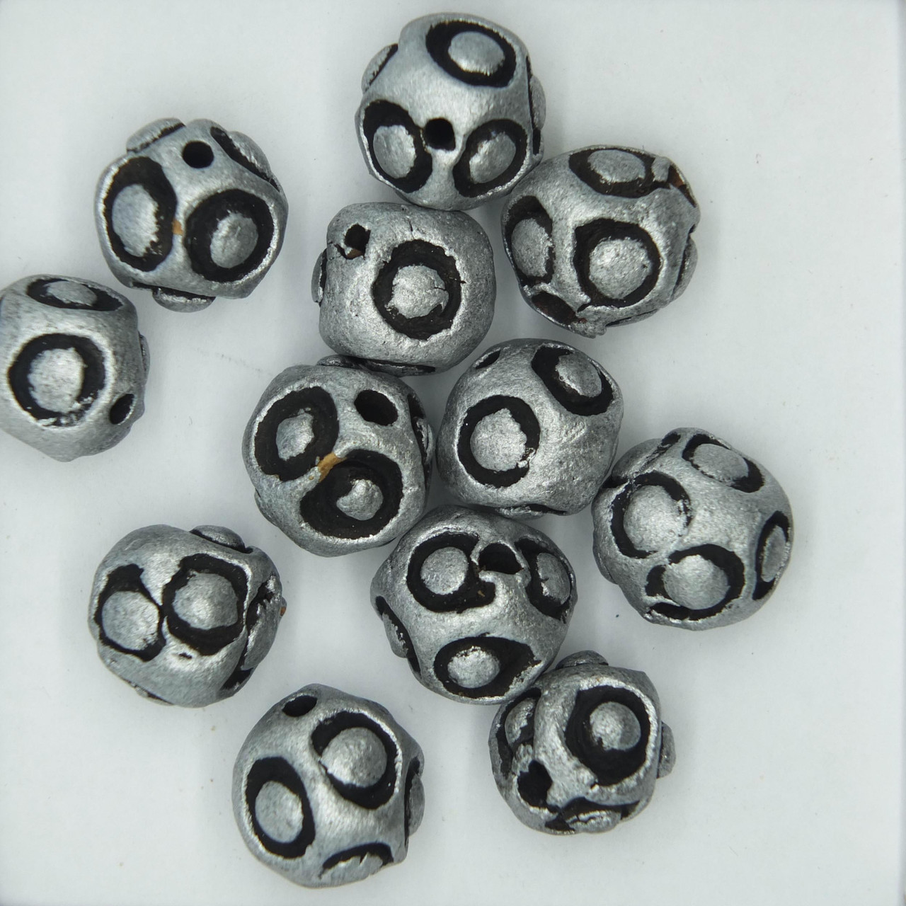 Dimpled Round Silver Glazed Clay Beads pk/12 Dimpled Round Silver Glazed Clay Beads pk/12