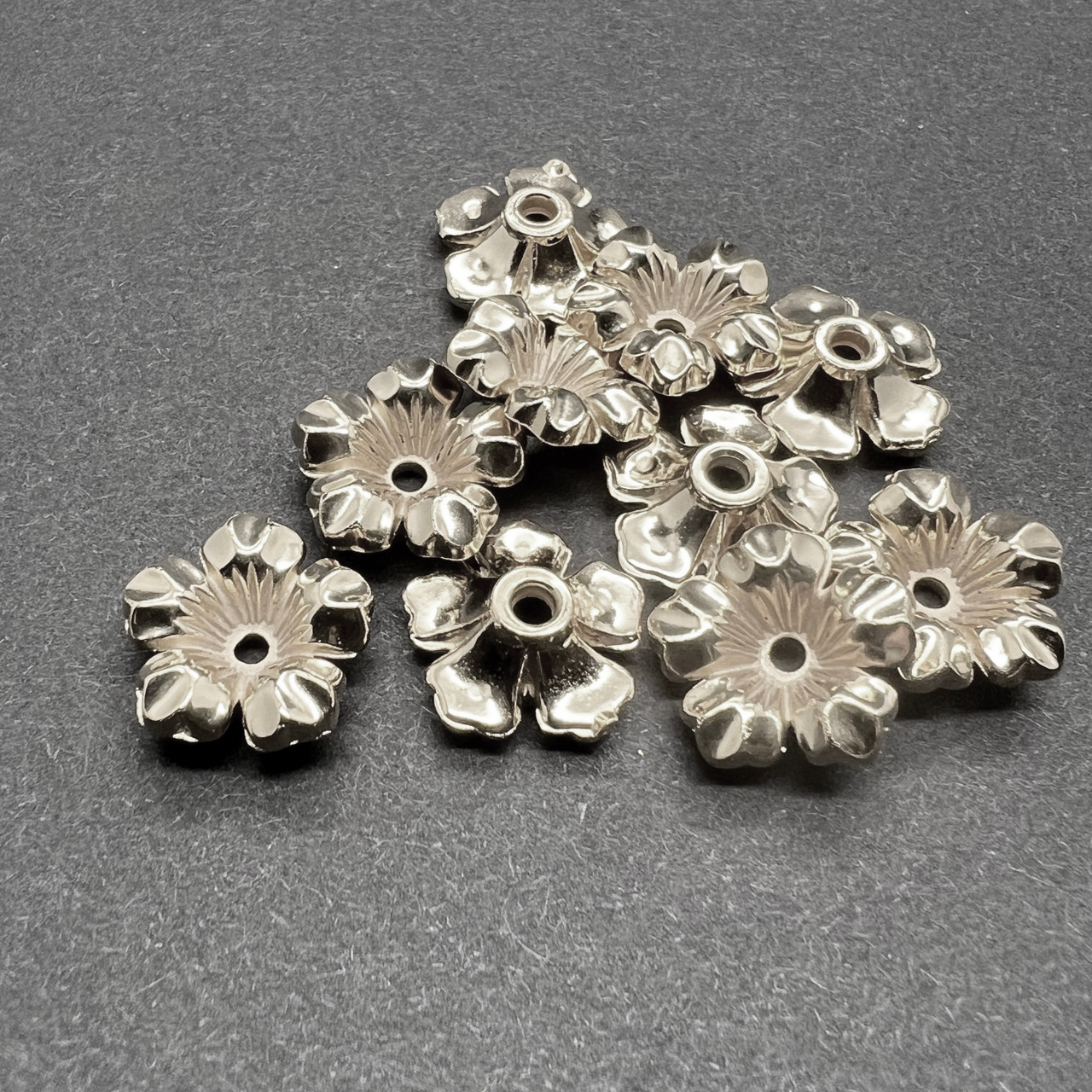 14mm Camellia Flower Silver Metalized Plastic Beads Pk/10