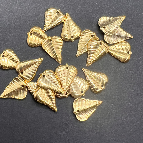 15mm Birch Leaf Gold Metalized Plastic Beads Pk/20