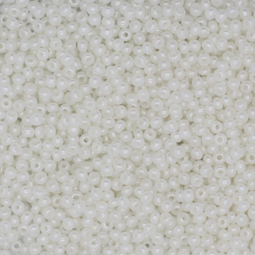 11/0 Czech Glass Seed Beads Pearl Antique White