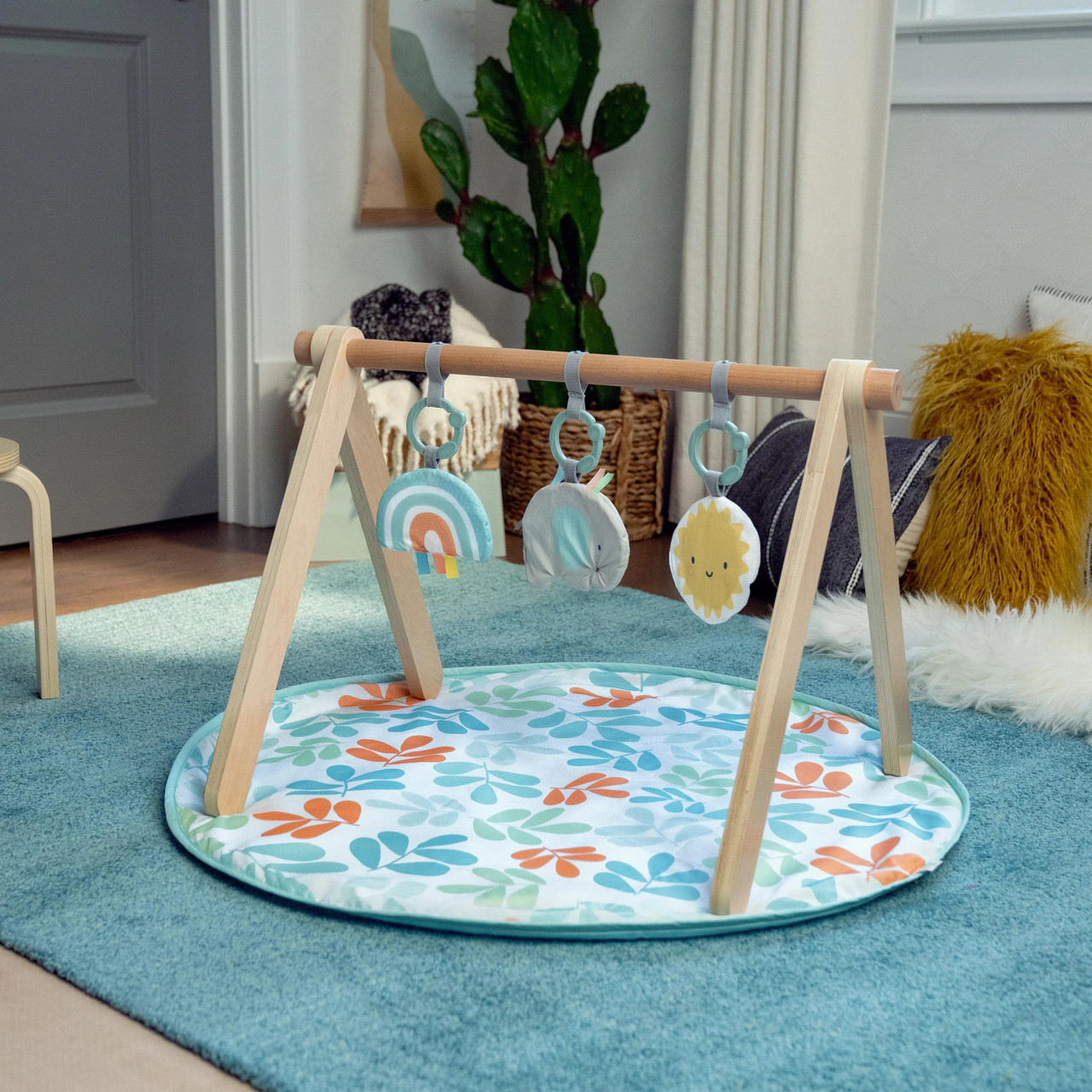 ity by Ingenuity Sun Valley Wooden Toy Arch Play Mat Clearance