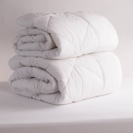 The Sleep Store Tencel Blend Duvet Inners - All Seasons Pack - 200gsm inner on top and the 400gm inner on the bottom