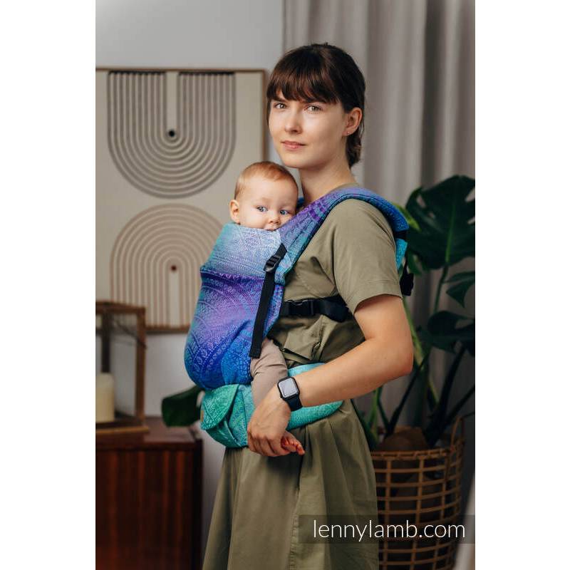 Lenny Lamb Light Carrier - Jacquard