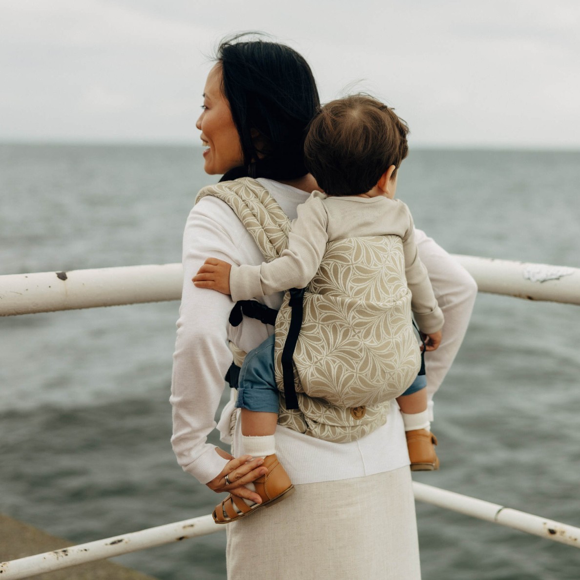 Lenny Lamb Light Carrier - Jacquard