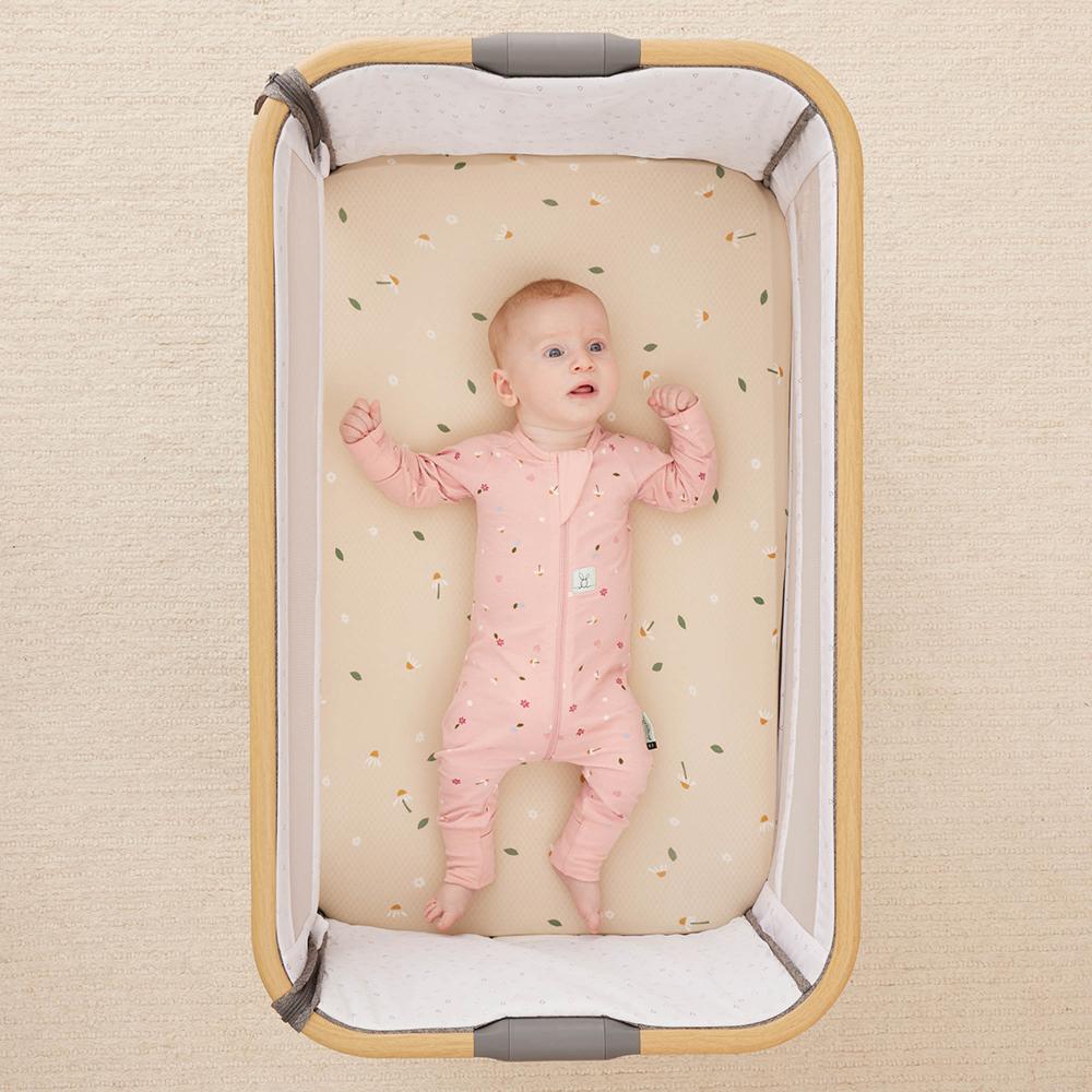 ergoPouch 2 in 1 Waterproof Fitted Bedside Sleeper Sheet