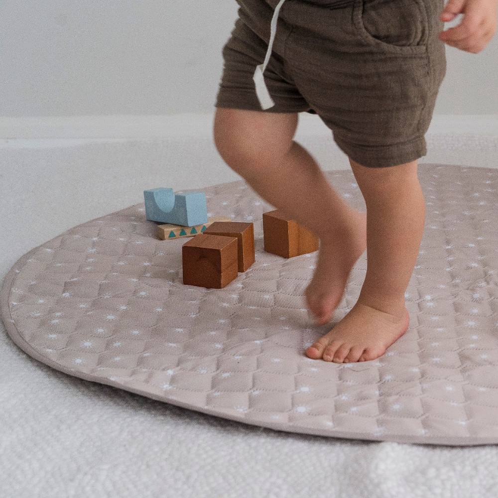 Nestling Large Waterproof Quilted Play Mat