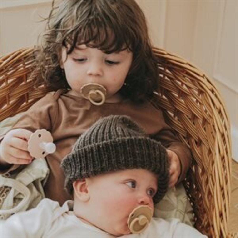 FRIGG Round Silicone Pacifiers 6pk