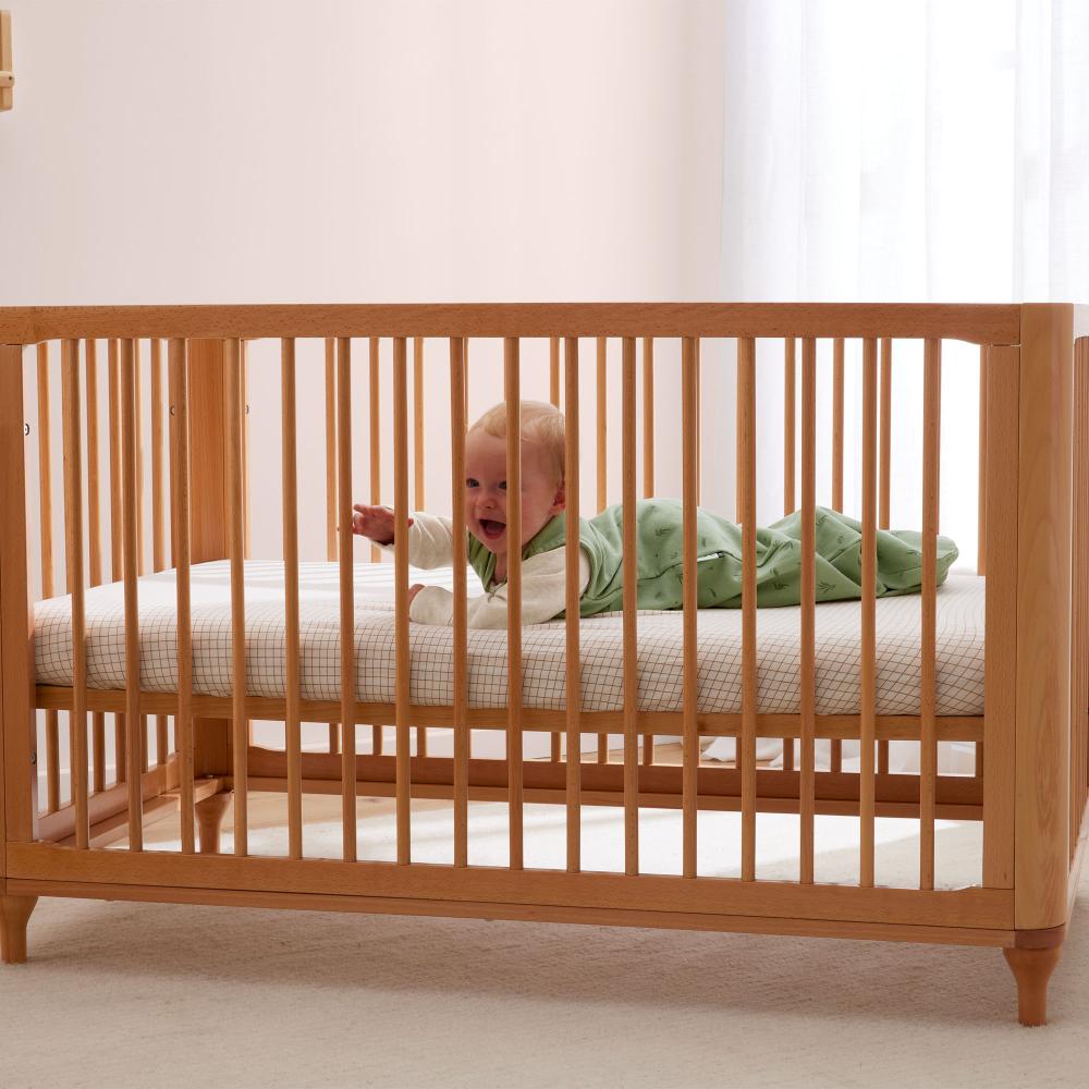 ergoPouch Lyra Convertible Beechwood Cot