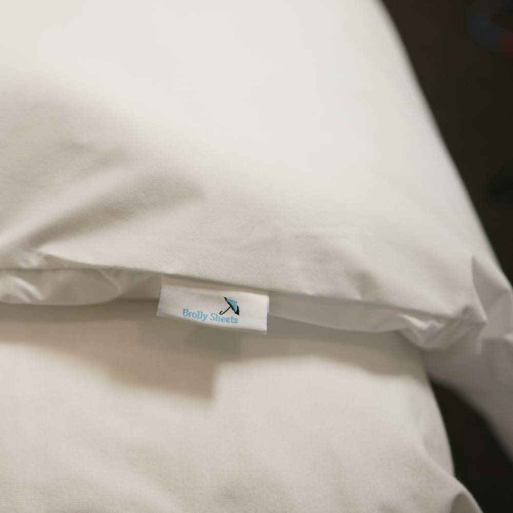 Brolly Sheets Waterproof Duvet Protector with Clips