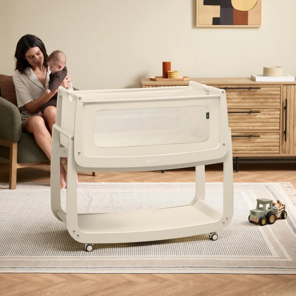 SnuzPod5 Bedside Bassinet