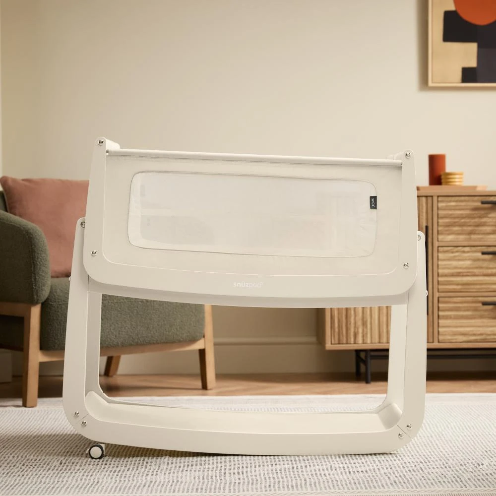 SnuzPod5 Bedside Bassinet