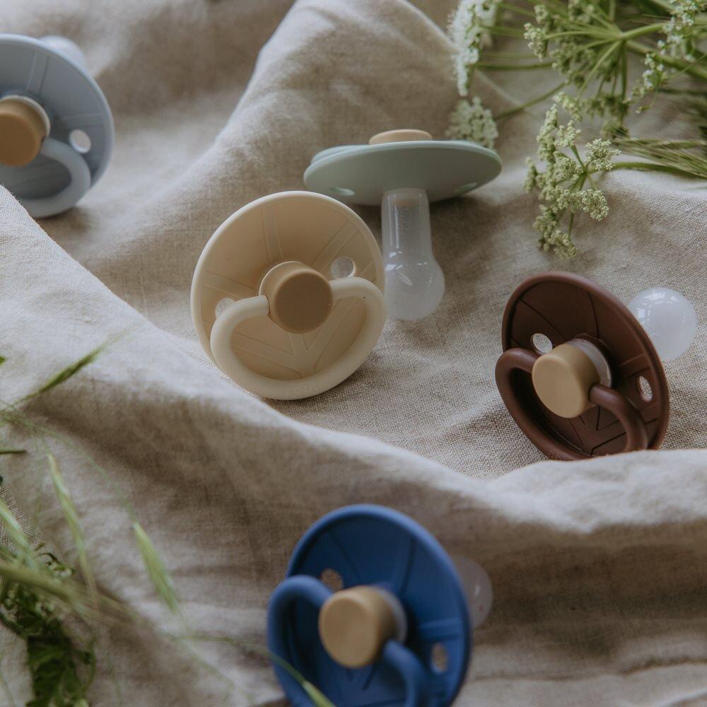 FRIGG Little Viking Latex Pacifiers 2pk