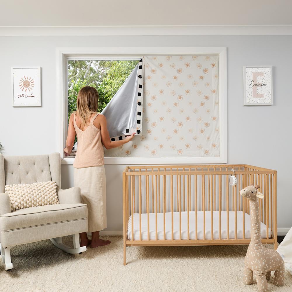 Porta Fox Portable Blackout Blind with Suction Cups