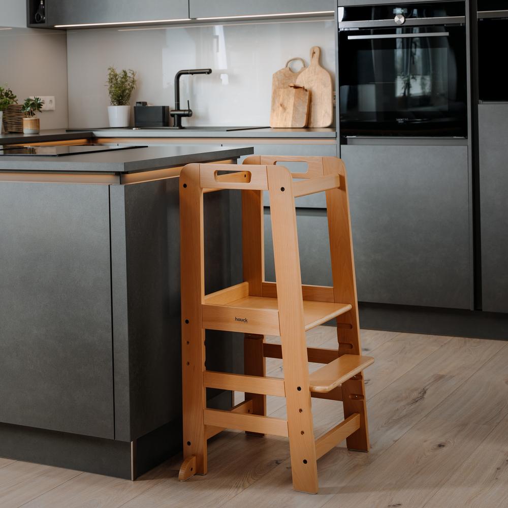 Hauck Learn N Explore Tower