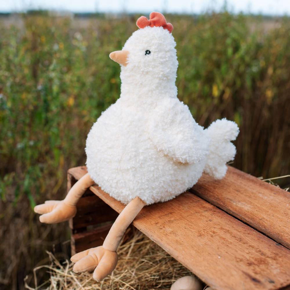 Nana Huchy Henrietta the Hen