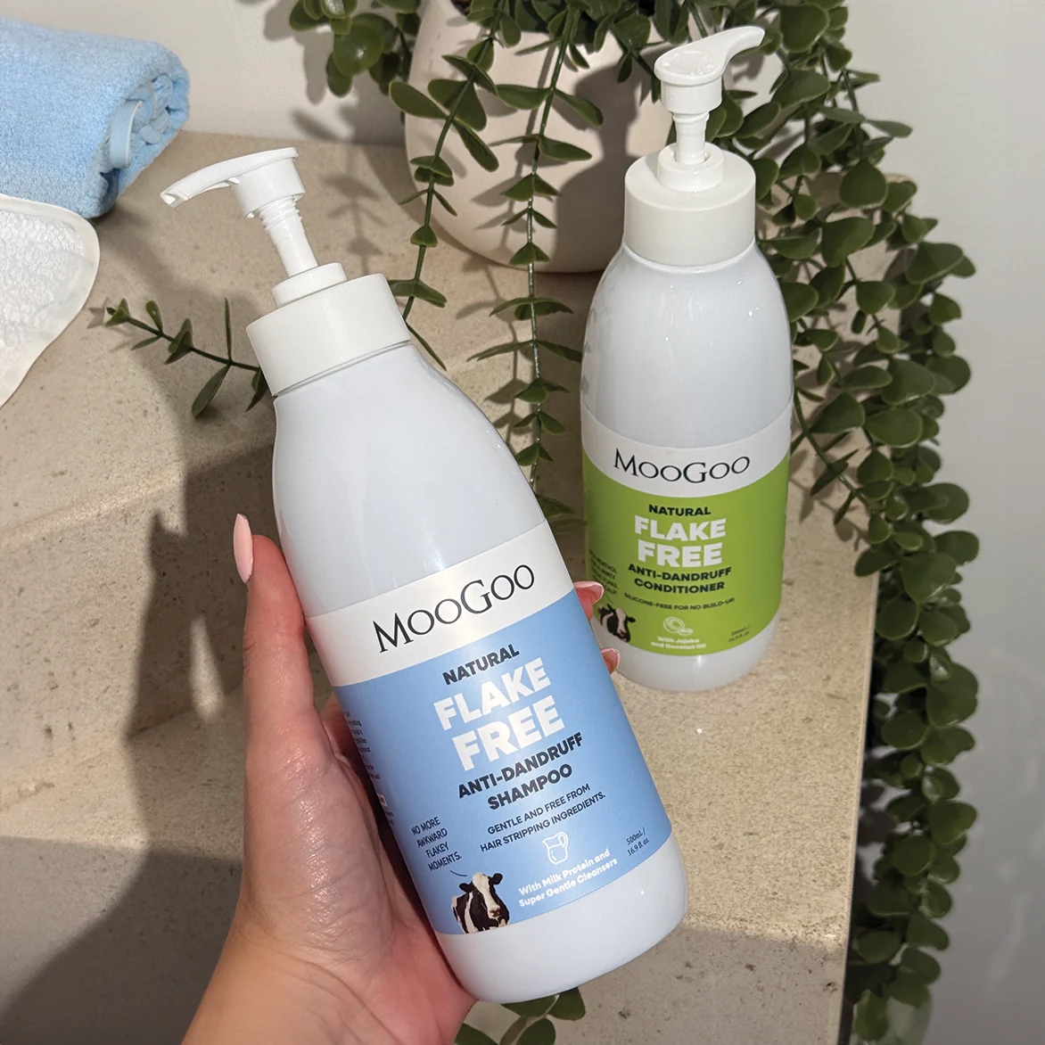 MooGoo Flake Free Anti-Dandruff Shampoo