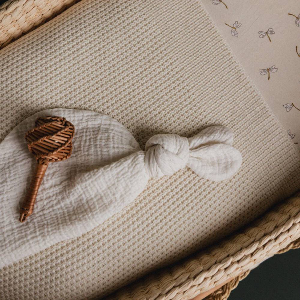 Nature Baby Muslin Dobby Snuggle Comforter Toy