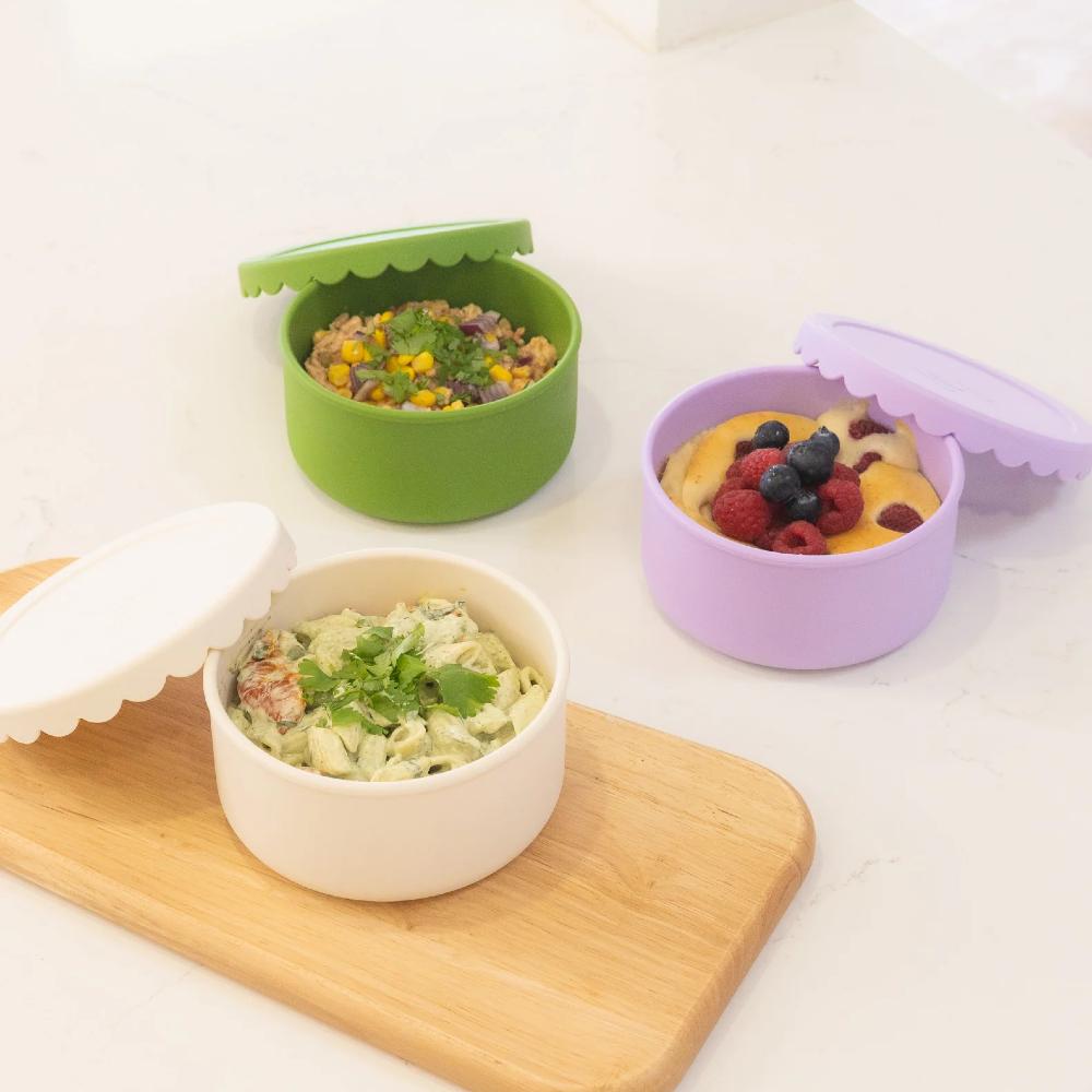 MontiiCo Silicone Scallop Bowl