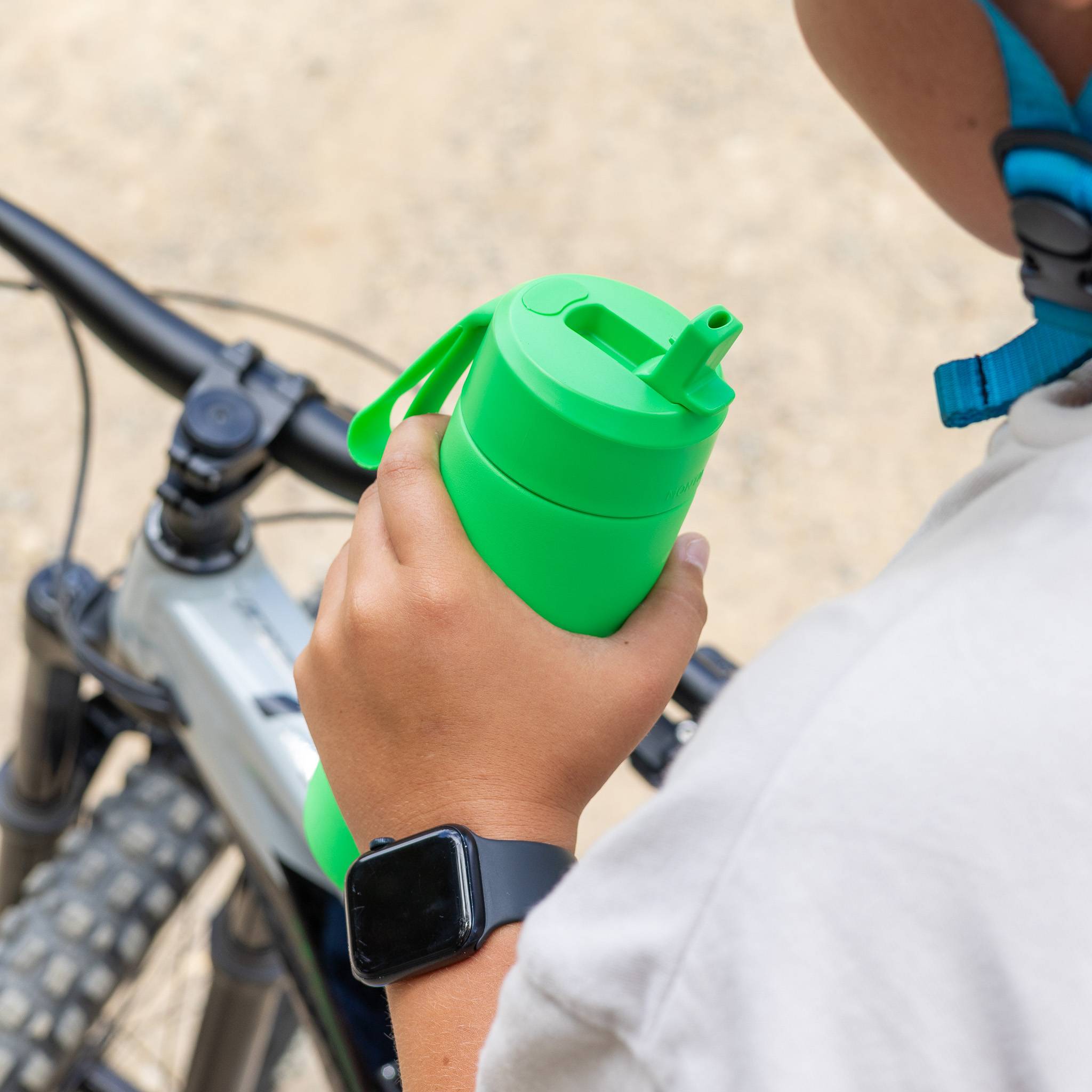 MontiiCo 475ml Fusion Complete Stainless Drink Bottle
