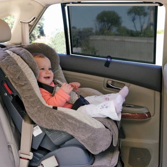 Dream Baby Extra Wide Car Window Shade
