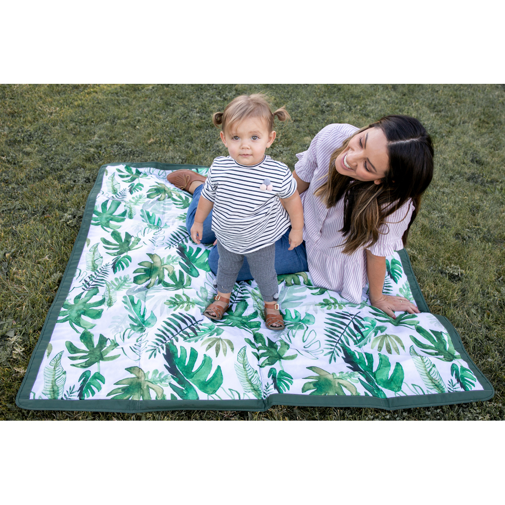 Little Unicorn - Outdoor Picnic Blanket - 5 x 5 (ft)