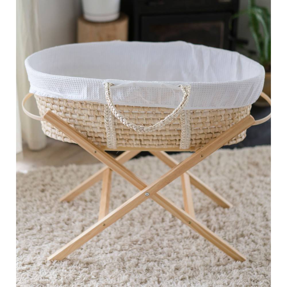 The Sleep Store Moses Basket with Waffle Cover