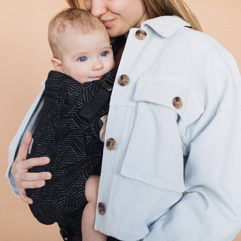 Love & Carry ONE+ Cool Baby Carrier