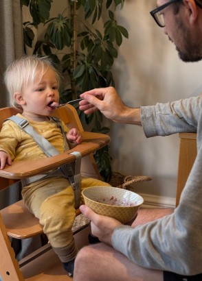 Introducing Solids to your Baby: All Your Questions Answered