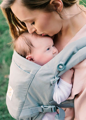 ergobaby back carry demo